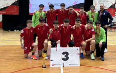 Učenici OŠ Finida osvojili brončanu medalju na Državnom prvenstvu u rukometu